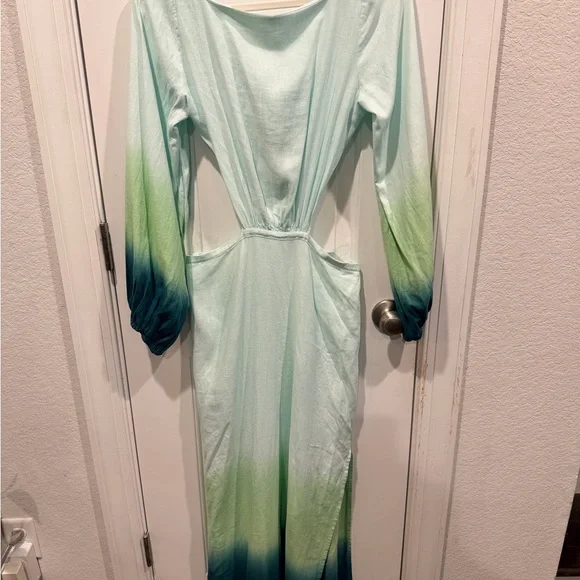 Young, Fabulous & Broke / Women's Light Aqua Ombre Long Dress NWOT - Picture 1 of 3